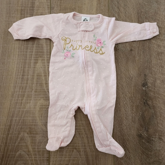 GERBER | Newborn Babygirl footed PJ’s Bundle - Picture 2 of 6